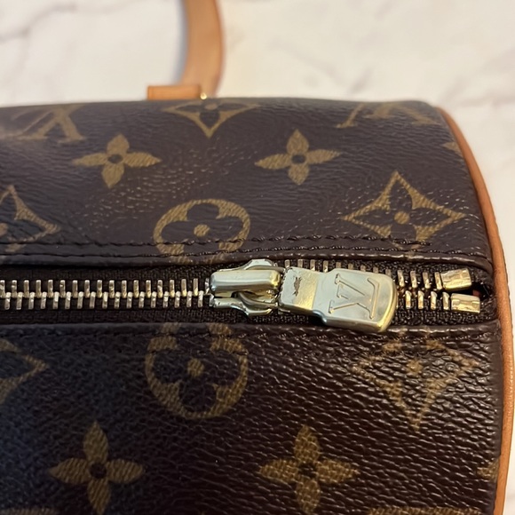 SOLD - Louis Vuitton Papillon 26 - Picture 6 of 11